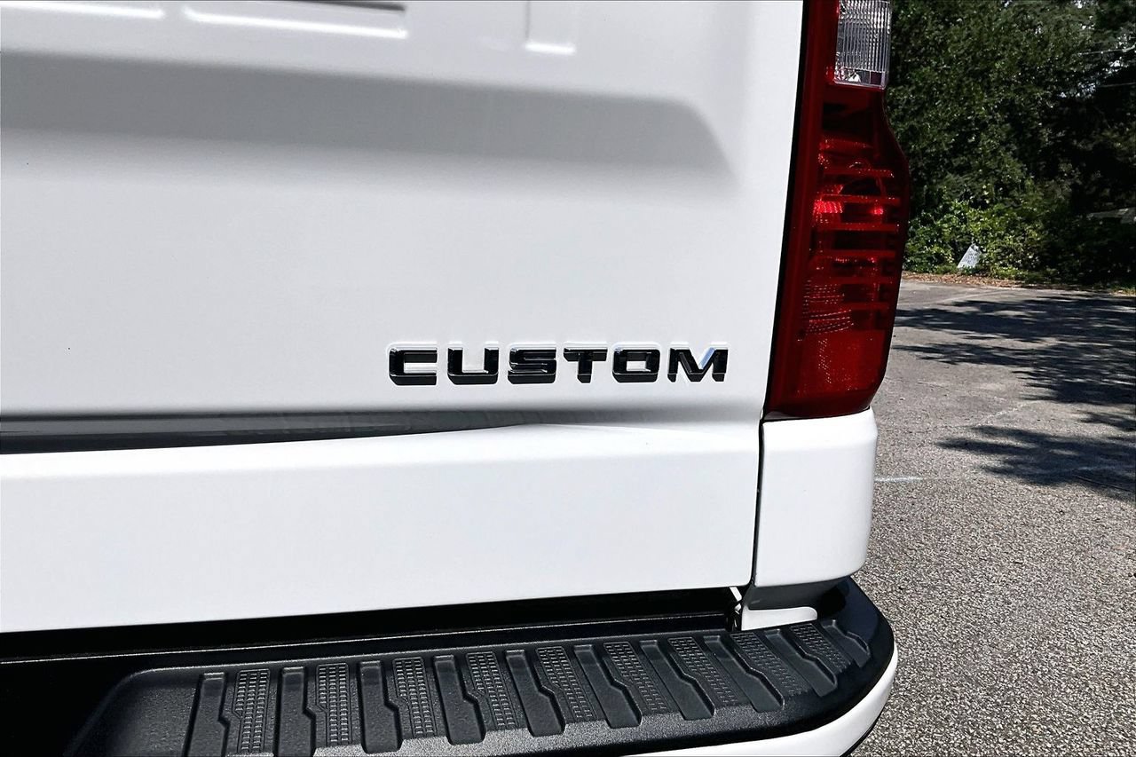 Used 2025 Chevrolet Silverado 1500 Custom AWD/4WD image 21