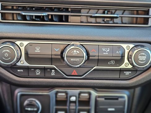 New 2026 Jeep Wrangler Unlimited Sport AWD/4WD image 13
