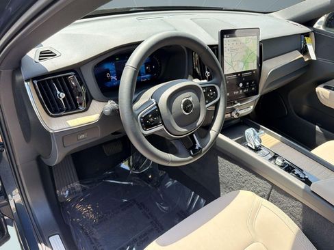 New 2026 Volvo XC60 B5 Plus w/ Climate Package image 4