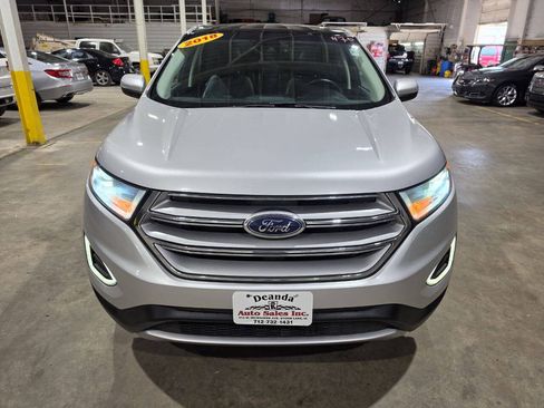 Used 2018 Ford Edge Titanium w/ Equipment Group 301A FWD image 18