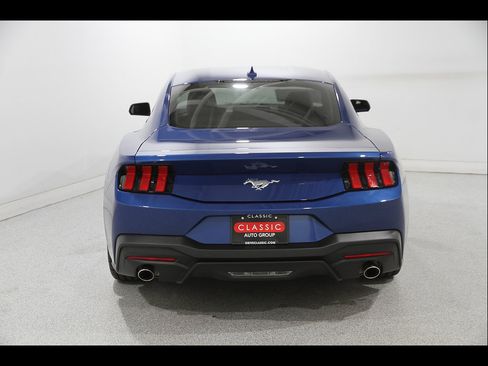 Used 2024 Ford Mustang Coupe RWD image 19