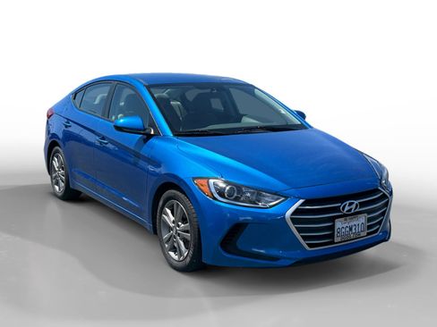 Used 2018 Hyundai Elantra SEL FWD image 7