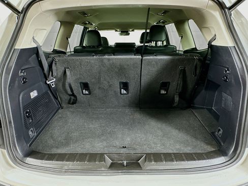 Used 2024 Subaru Ascent Limited image 28