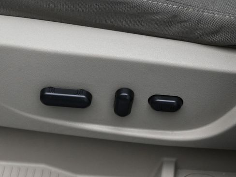 Used 2015 Ford Escape SE image 9