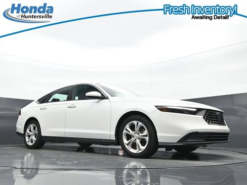 Used 2024 Honda Accord LX image 24