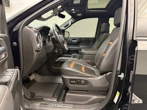Used 2021 GMC Sierra 1500 AT4 w/ AT4 Premium Package AWD/4WD image 5