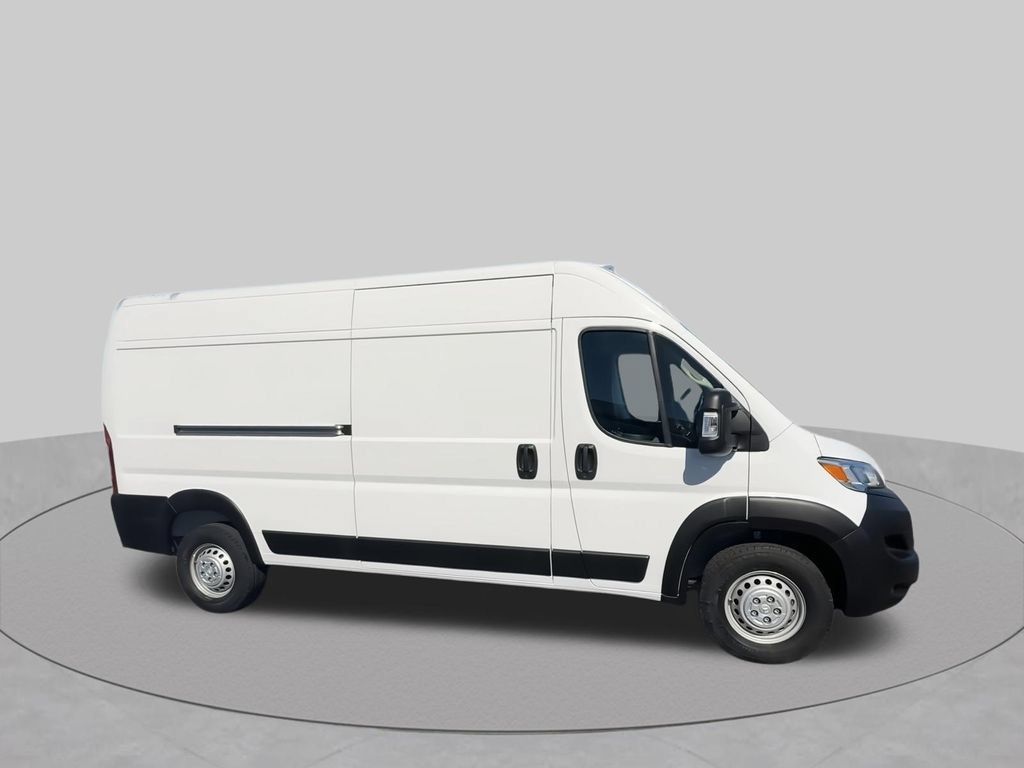 Used 2024 RAM ProMaster 2500 w/ Convenience Group FWD image 2