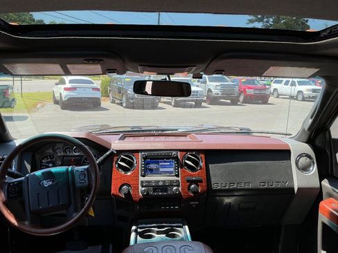 Used 2011 Ford F350 King Ranch w/ King Ranch w/Chrome Pkg image 12