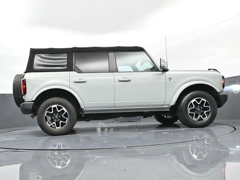 Certified 2022 Ford Bronco Outer Banks image 39