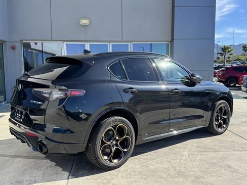 New 2025 Alfa Romeo Stelvio Sprint image 7
