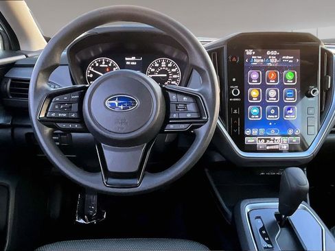 Used 2024 Subaru Crosstrek 2.0i Premium image 8