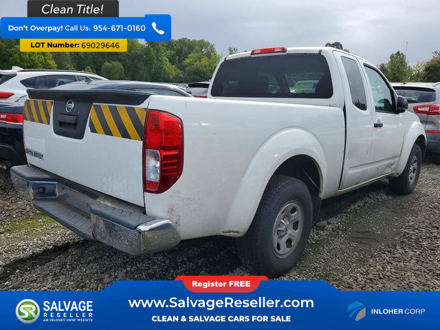 Used 2013 Nissan Frontier S RWD image 4