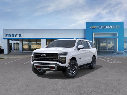 New 2026 Chevrolet Suburban Z71 w/ Z71 Off-Road Package AWD/4WD image 9