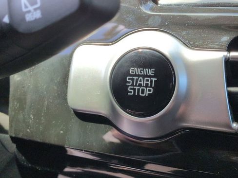 Certified 2022 Kia Seltos EX AWD/4WD image 17