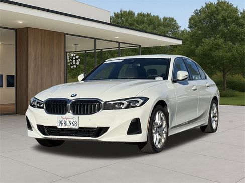 Used 2025 BMW 330i 330i w/ Premium Package image 2