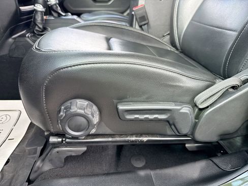 Used 2023 Jeep Wrangler Unlimited Sahara w/ Cold Weather Group image 12