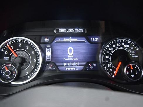 Used 2023 RAM 1500 Laramie AWD/4WD image 17