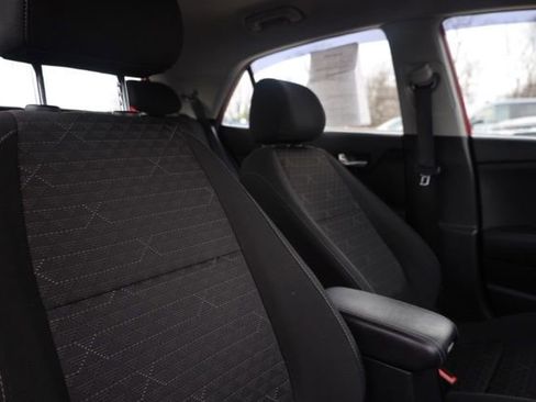 Used 2020 Kia Rio S image 35