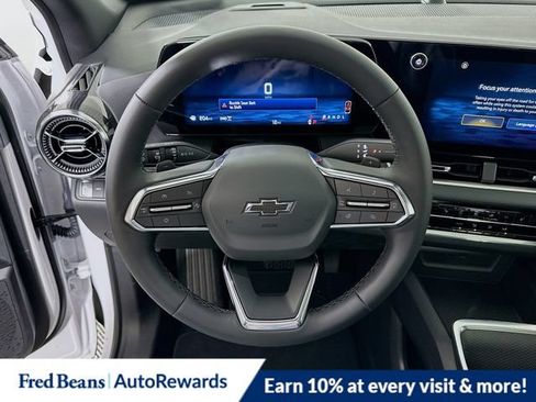 New 2026 Chevrolet Equinox LT w/ Midnight Edition AWD/4WD image 9