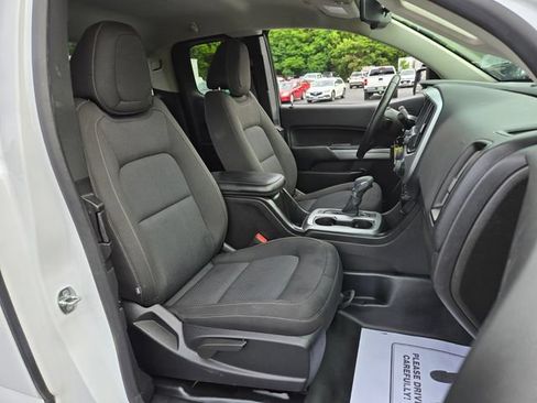 Used 2022 Chevrolet Colorado LT w/ Fleet Safety Package RWD image 23