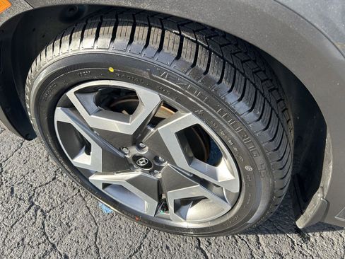 Used 2023 Hyundai Palisade Limited AWD/4WD image 11
