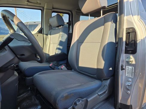 Used 2004 Honda Element EX image 10