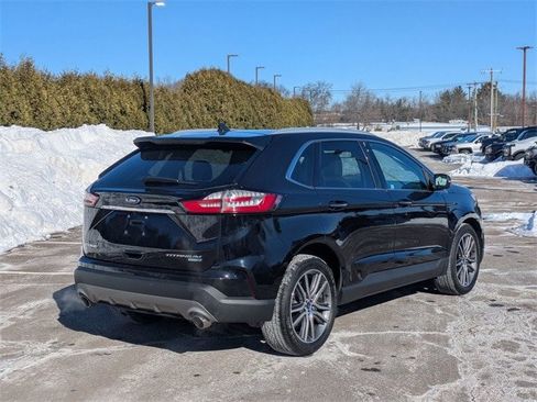 Certified 2020 Ford Edge Titanium image 3