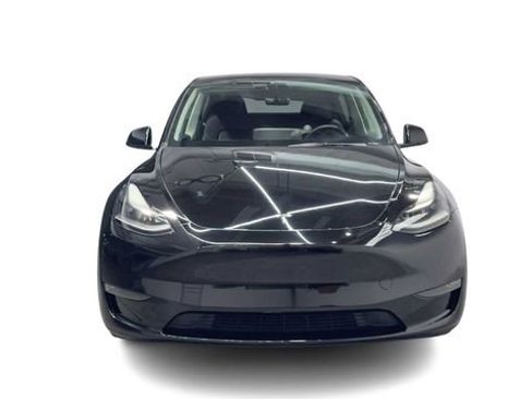 Used 2024 Tesla Model Y Long Range AWD/4WD image 6