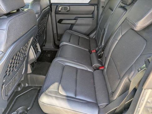 New 2025 Ford Bronco Badlands image 16