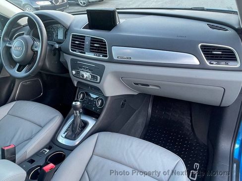 Used 2016 Audi Q3 2.0T Prestige w/ Prestige Package AWD/4WD image 16