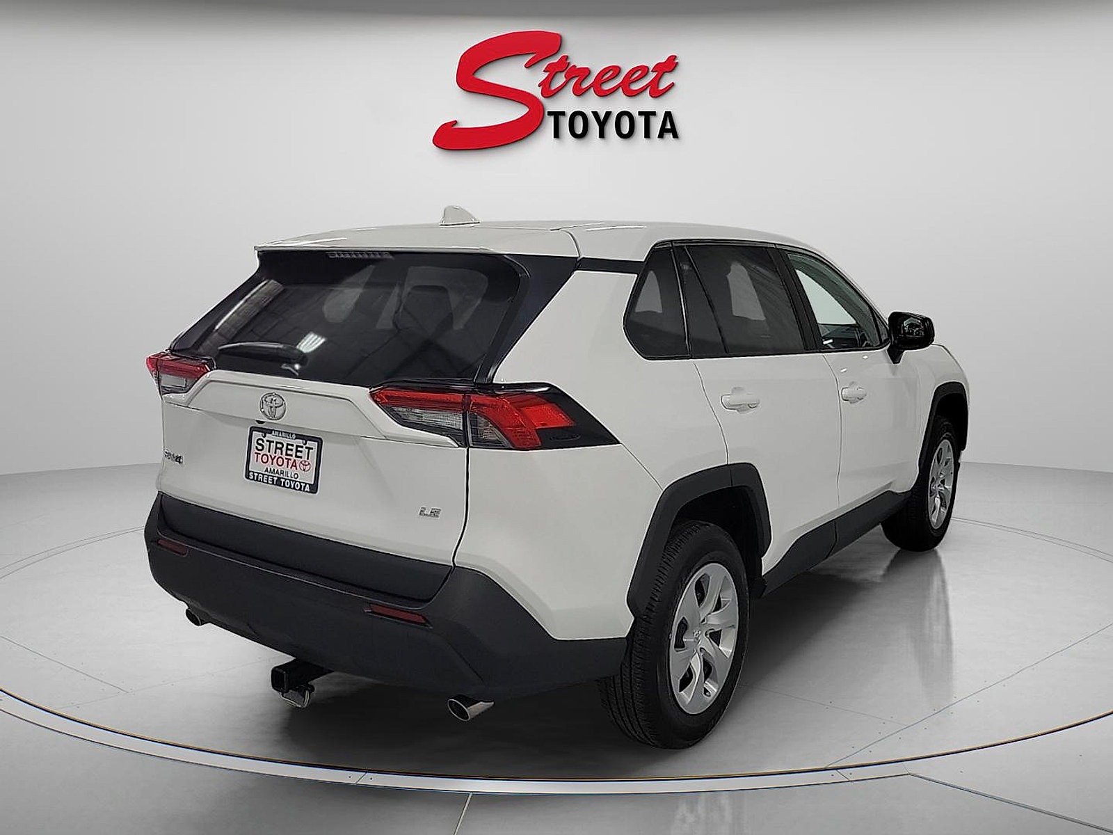 Certified 2025 Toyota RAV4 LE FWD image 4