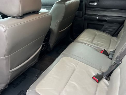 Used 2019 Ford Flex SEL w/ Equipment Group 202A image 4