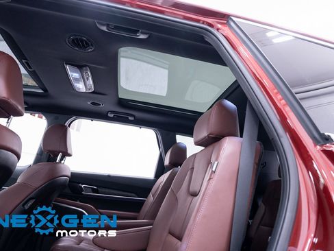 Used 2024 Kia Telluride SX image 31