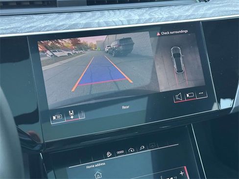 Used 2024 Audi Q8 e-tron Premium Plus w/ Premium Plus Package image 29