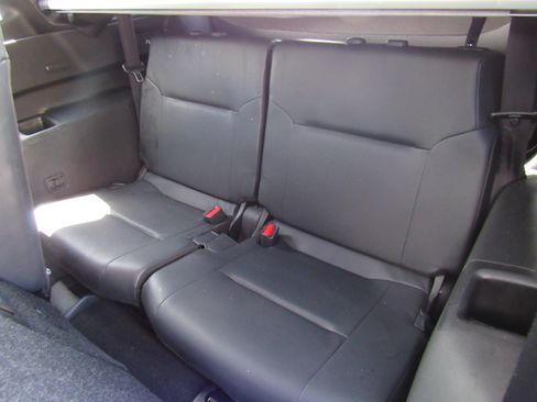 Used 2022 Mitsubishi Outlander SE image 11