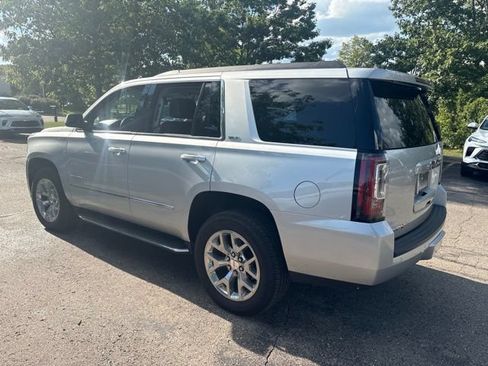 Used 2018 GMC Yukon SLT w/ Open Road Package AWD/4WD image 5
