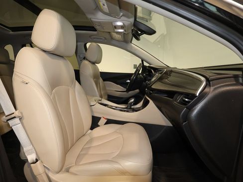 Used 2019 Buick Envision Essence AWD/4WD image 17