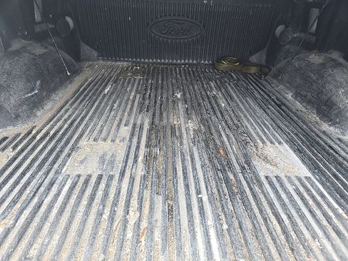 Used 2023 Ford F150 XLT image 5