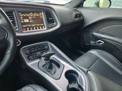 Used 2018 Dodge Challenger GT w/ Blacktop Package AWD/4WD image 22