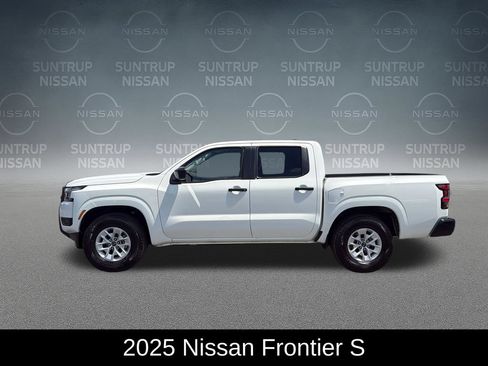 Used 2025 Nissan Frontier S w/ S Utility Package RWD image 3