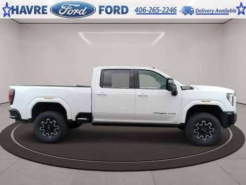 Used 2024 GMC Sierra 2500 AT4X AWD/4WD image 4