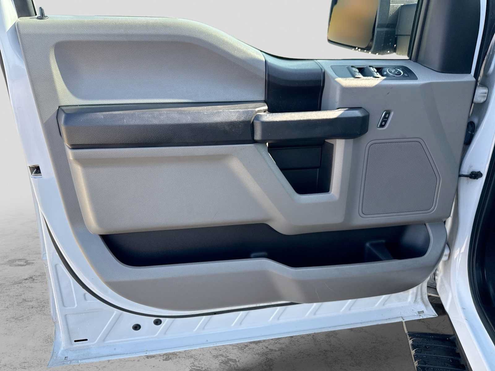 Used 2019 Ford F150 XL w/ Equipment Group 101A Mid AWD/4WD image 29