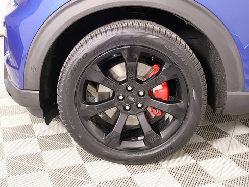 Used 2020 Ford Explorer ST w/ ST Street Pack image 19