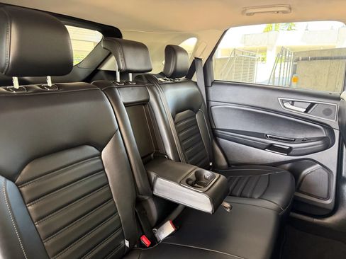Used 2019 Ford Edge SEL w/ Equipment Group 201A FWD image 24