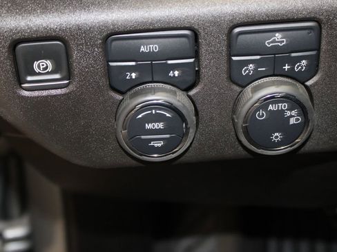 Used 2025 Chevrolet Silverado 1500 LT w/ Work Truck Package image 26