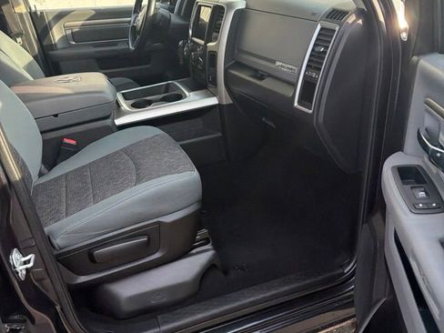 Used 2018 RAM 1500 Big Horn AWD/4WD image 32