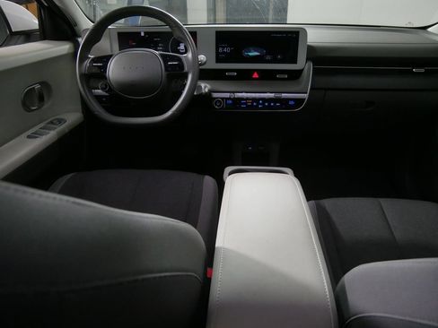 Used 2024 Hyundai Ioniq 5 SEL AWD/4WD image 19