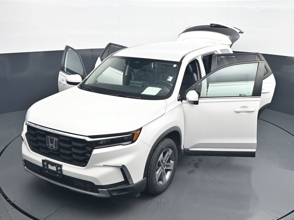 Certified 2024 Honda Pilot EX-L image 45