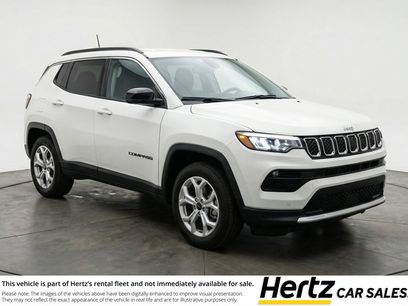 Used 2025 Jeep Compass Latitude