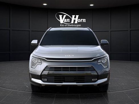 New 2026 Kia Niro SX image 2